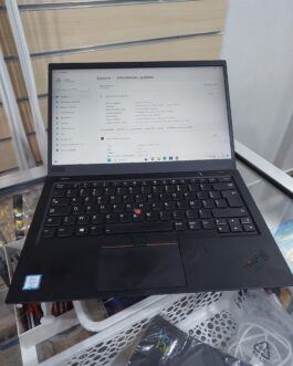 LENOVO THINKPAD X1 CARBON GEN 8 14″ FHD / Core i5 8éme / 8GB DDR4 / 256GB SSD